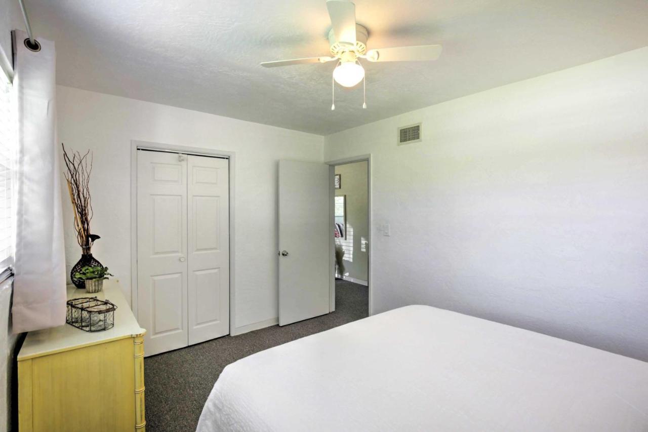 New Smyrna Beach Abode With Fire Pit, Walk To Beach! Exterior foto
